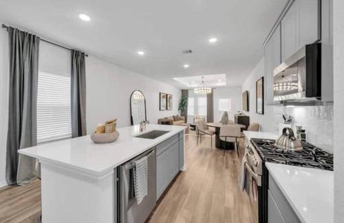 Magnolia Casa | The DOVI Collection Sweet Cherry Retreat