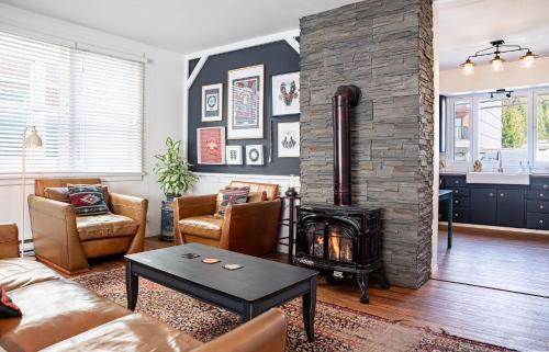 Revelstoke Casa | The Downtown Hive by Revelstoke Vacations