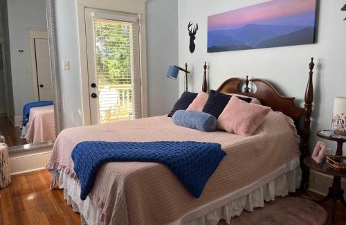 Oakwood Historic District Cama Y Desayuno | The Dragonfly Inn