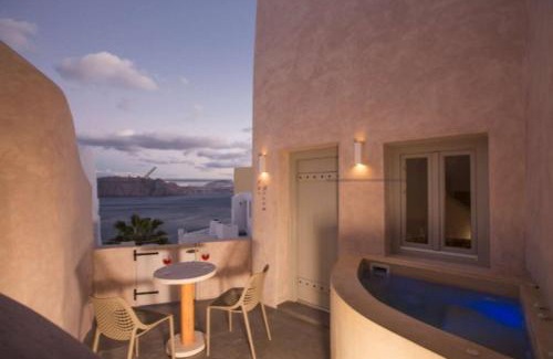 Oia Hotel | The Dream Santorini