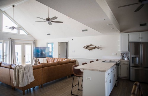 Pass Chateau Harbor Casa | the DREAMCATCHER at Indian Bay - A peaceful waterfront escape