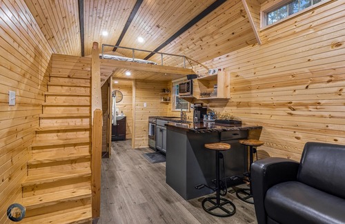Bentonville Casa | The Drop Inn: Trailside Tiny Home in the Heart of Bentonville
