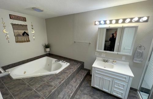 Chickasha Casa | The Drover House by USAO in Chickasha, Fenced Yard, King Bed, Smart TV, High Speed WIFI & Covered Parking