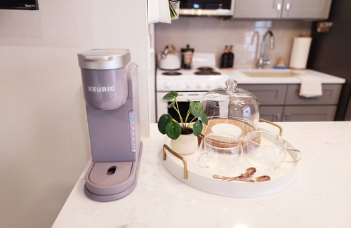 Greenhills Apartamento | The Drummond Luxury Hotel