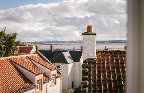Airth Cama Y Desayuno | The Dundonald Guesthouse & Cottage