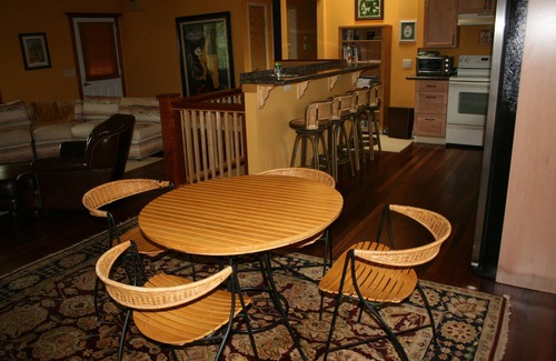 Lake Leelanau Casa | The Eagle Ranch, central para todo, espacioso pero acogedor. Ambiente tranquilo