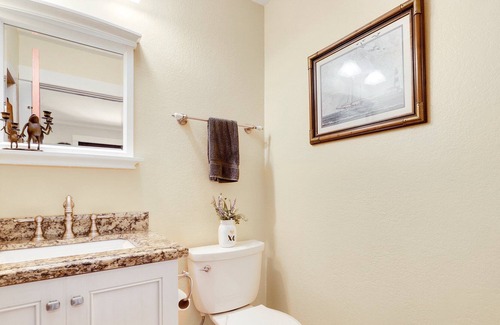 Cathcart Casa | The Eagle's Nest - Mountain View 3BD House Perched on 2 Country Acres
