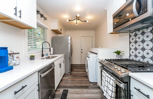Candler-McAfee Casa | The East Lake Escape