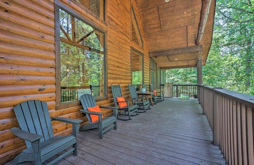 Broken Bow Casa | The Eastwood Luxe Large Group Cabin Retreat!