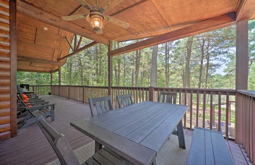 Broken Bow Casa | The Eastwood Luxe Large Group Cabin Retreat!