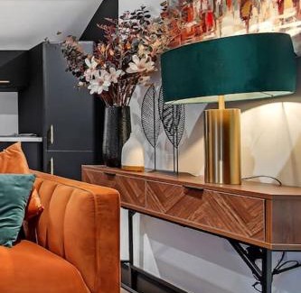 Strabane Apartamento | The Eden Loft: A Stylish Retreat
