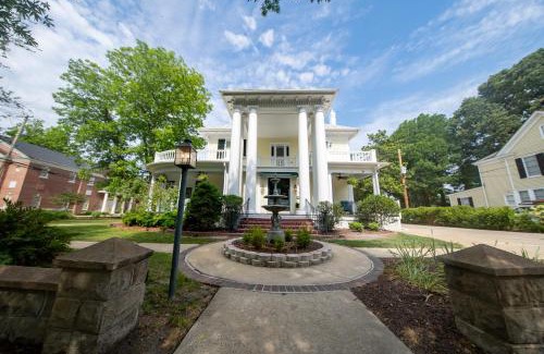 Edenton Cama Y Desayuno | The Edenton Collection-The Granville Queen Inn