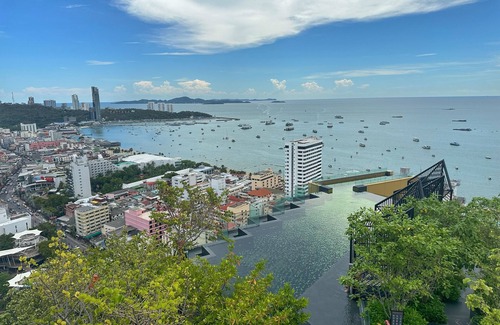 Pattaya Bay Apartamento | The Edge central pattaya