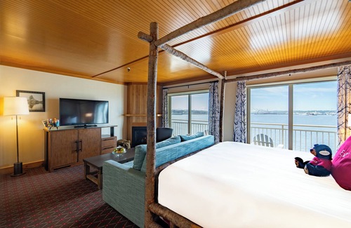 Downtown Seattle Hotel | The Edgewater Hotel