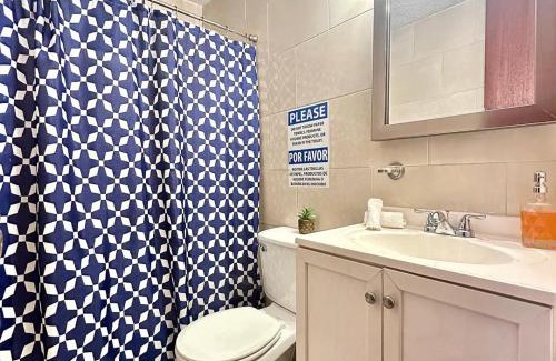 Carolina Apartamento | The Edgewater
