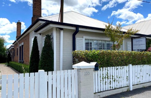 Orange Casa | The Edward Townhouses 151 - 157
