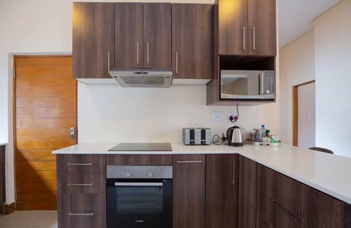 Greater Johannesburg Metropolitan Area Cabaña | The Eighth Cottage