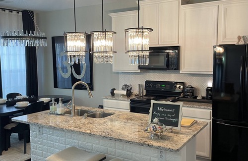 Braselton Casa | The Elegant - Near Chateau Elan, Road Atlanta and NEGA Hospital