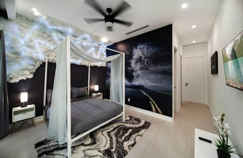 Victoria Park Casa | The Elements Home with 2 Pools