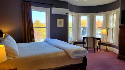 Bethel Cama Y Desayuno | The Elizabeth Inn and Restaurant