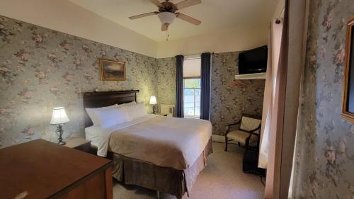 Bethel Cama Y Desayuno | The Elizabeth Inn and Restaurant