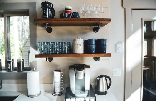 Coram Casa | The Elk Street Retreat