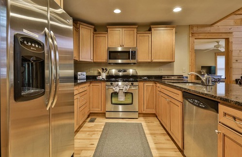 Ellijay Cabina | The Ellijay Lodge | Ellijay, GA