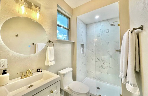 Pittsburgh Apartamento | The Elliott Hotel at Highland Park
