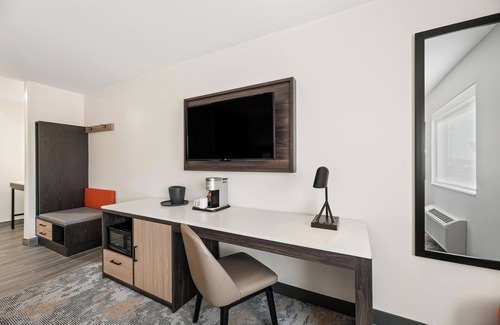 Williams Hotel | The Ellsworth Hotel, Ascend Hotel Collection