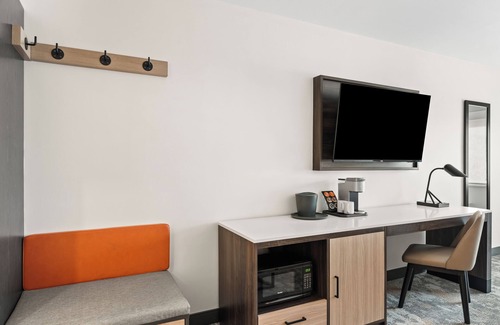 Williams Hotel | The Ellsworth Hotel, Ascend Hotel Collection