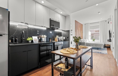 Downtown Apartamento | The Elm - Retreat Near Yale, Parking, Gym, Downtown, Wooster Sq & Union Station