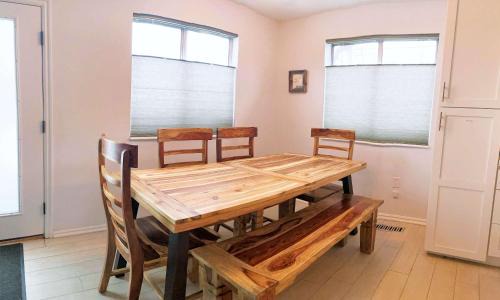 Sugar House Casa | The Elm Tree Cottage in the Sugarhouse District