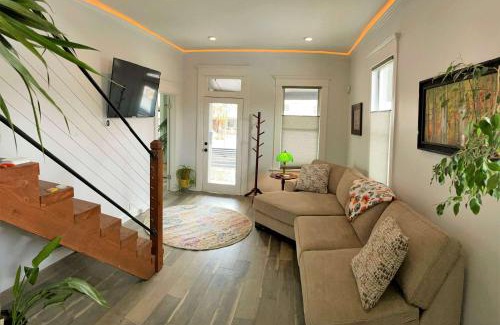 Sugar House Casa | The Elm Tree Cottage in the Sugarhouse District