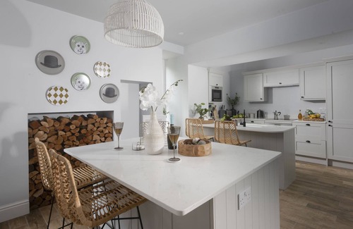 Lelant Casa | The Elms - hot tub/pet friendly