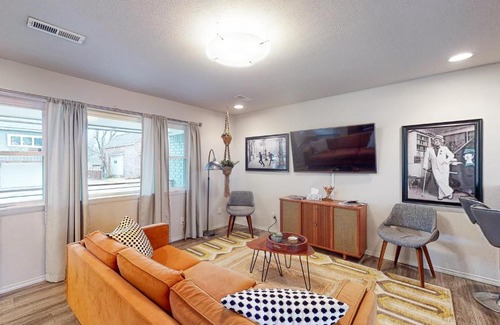Downtown Casa | The Elton