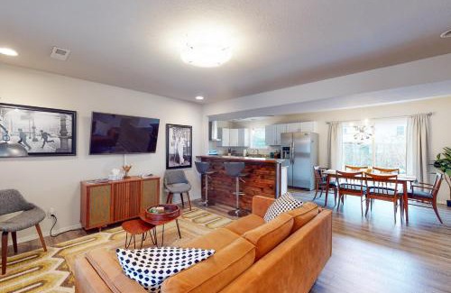 Downtown Casa | The Elton