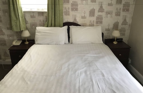 Great Yarmouth Hotel | The Embassy Hotel