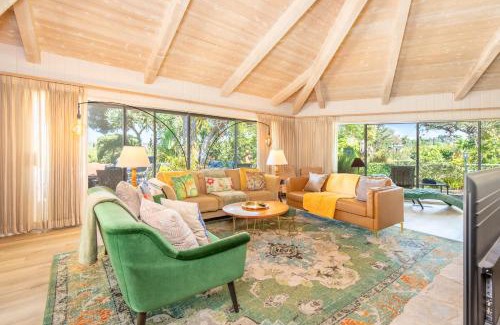 Fallbrook Casa | The Emerald Bungalow