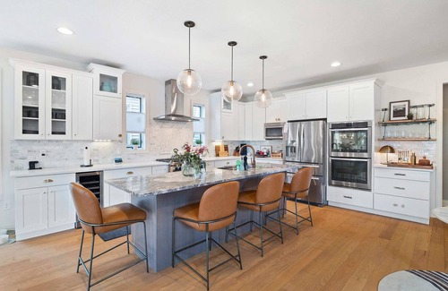Tremont Casa | The Emerald Manor | Chef's Kitchen | Movie Room