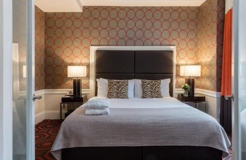 Lincoln Square Hotel | The Empire Hotel New York