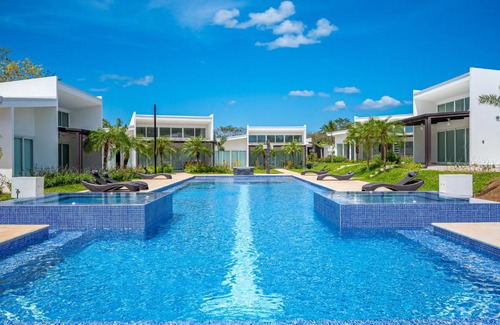 Rio Seco Casa | The Enclave D9