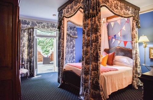 Waxahachie Cama Y Desayuno | The English Merchant's Inn