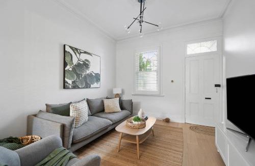 Enmore Casa | 'the Enmore' - In The Heart Of Everything Newtown