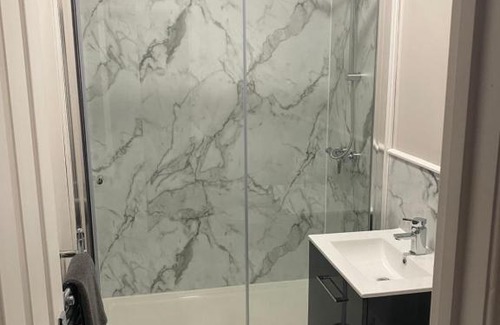 Gattonside Apartamento | THE ESK - Modern 1 bedroom apartment in centre of Melrose.