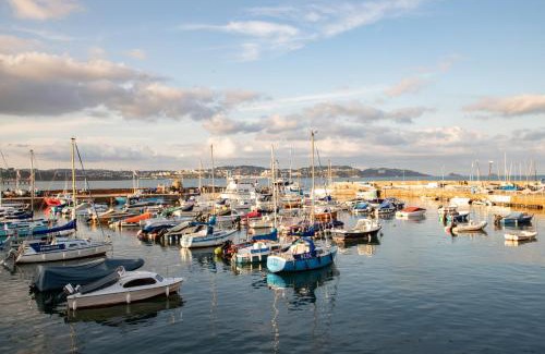 Paignton Hotel | The Esplanade Hotel by Compass Hospitality