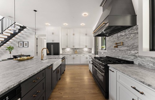 Braselton Casa | The Estate, King Beds, near Chateau Elan and Road Atlanta, lake Lanier