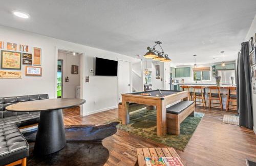 Troutdale Casa | The Evergreen Hideaway