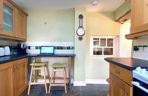 Frome Casa | The Explorers Rest- Garden - Frome