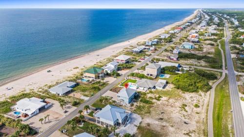 St. George Island Casa | The Extra Mile