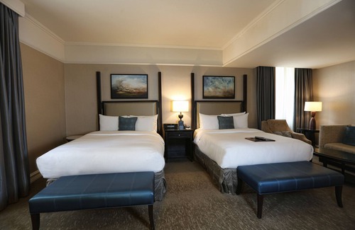 Downtown Calgary Hotel | The Fairmont Palliser Gold Experience